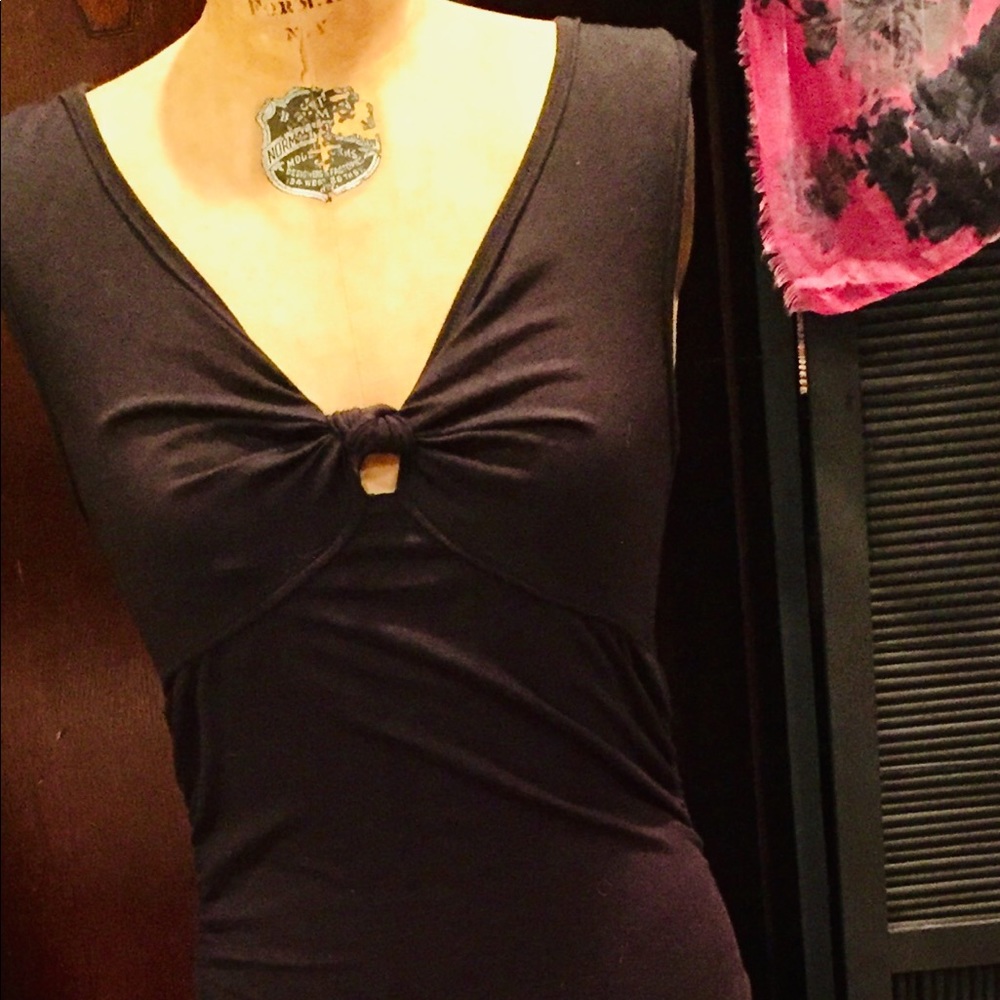 Dress - Picture 2 of 5